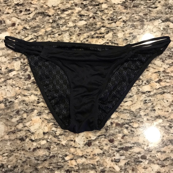 Victoria Secret Bikini - Picture 4 of 4